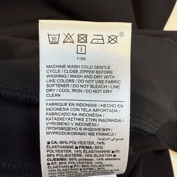 Athleta Size 18 Endless High Rise Pant Black Prima Stretch Straight Leg #53363 - Picture 14 of 16